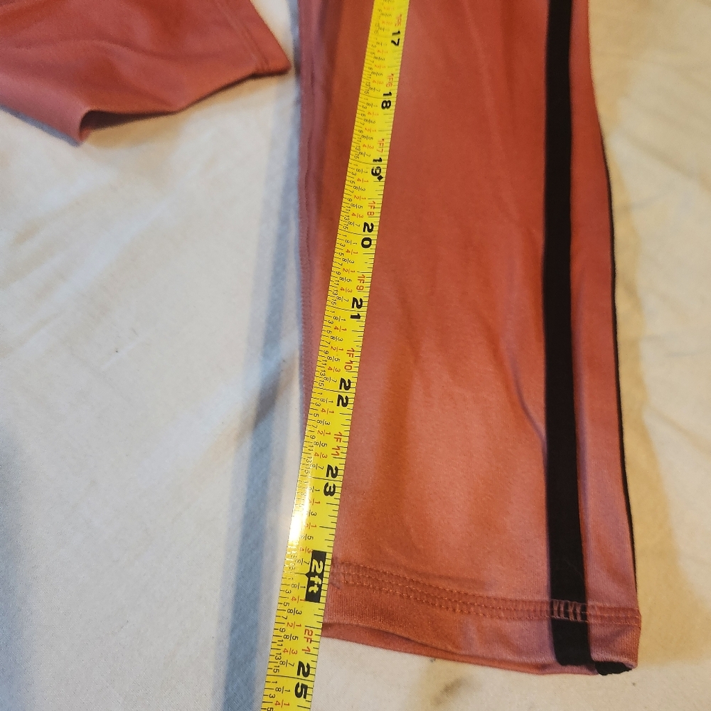 NWT Max Studio Rust Leggings with Black Accents Size Medium. Above Ankle Length - Picture 4 of 5